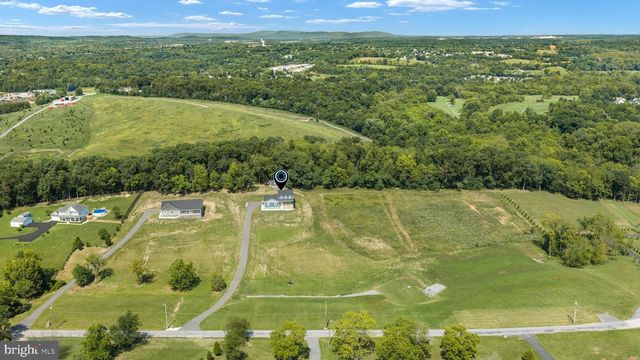 645 SLONAKER LN, Martinsburg, WV 25405