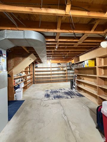 6951 W 4065 S, West Valley City, UT 84128