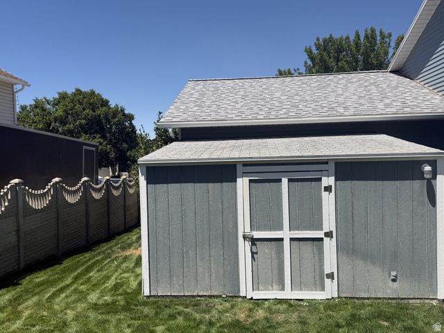 6951 W 4065 S, West Valley City, UT 84128