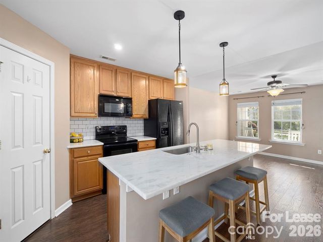 18461 Streamline Court, Cornelius, NC 28031