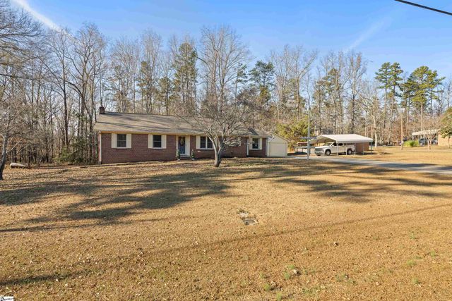 537 Bailey Road, Buffalo, SC 29321