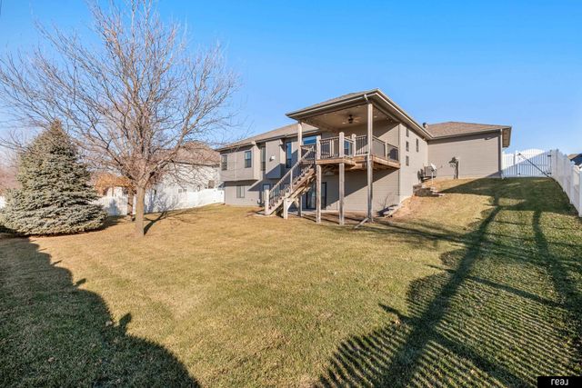 10624 S 191st Avenue, Omaha, NE 68136