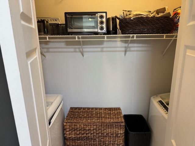 9927 Kamena Circle, Boynton Beach, FL 33436