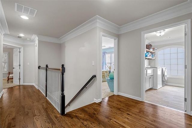 658 VININGS ESTATES Drive SE, Mableton, GA 30126