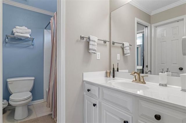 658 VININGS ESTATES Drive SE, Mableton, GA 30126