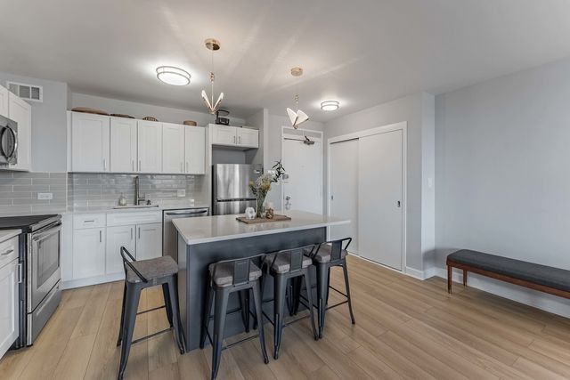 3600 N LAKE SHORE Drive 514, Chicago, IL 60613