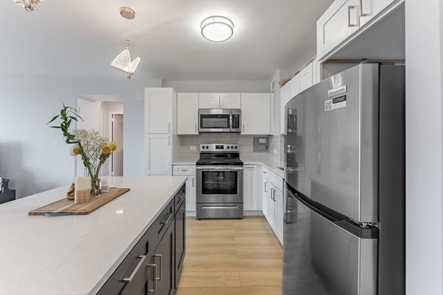 3600 N LAKE SHORE Drive 514, Chicago, IL 60613