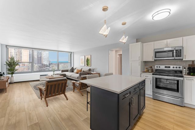 3600 N LAKE SHORE Drive 514, Chicago, IL 60613