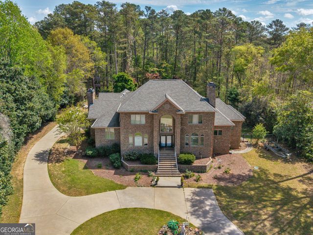 2033 Pine Forest Trail, Jonesboro, GA 30236