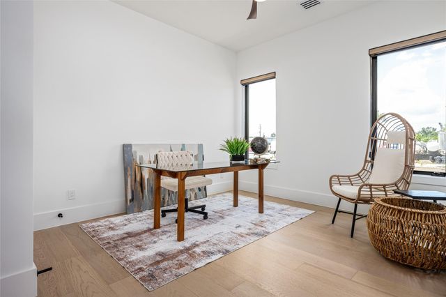 631 Rolling Oaks, Stafford, TX 77477