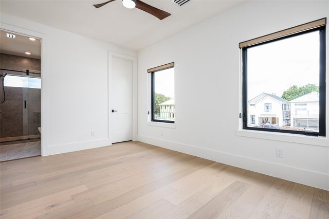 631 Rolling Oaks, Stafford, TX 77477