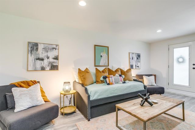 4921 El Campo Avenue, Fort Worth, TX 76107