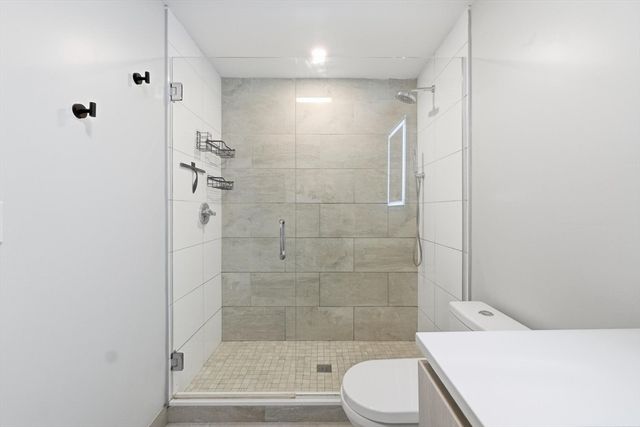 932 Broadway 306, Chelsea, MA 02150