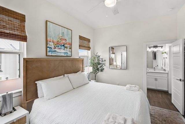 603 E Avenue G 103, Port Aransas, TX 78373