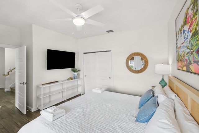 603 E Avenue G 103, Port Aransas, TX 78373