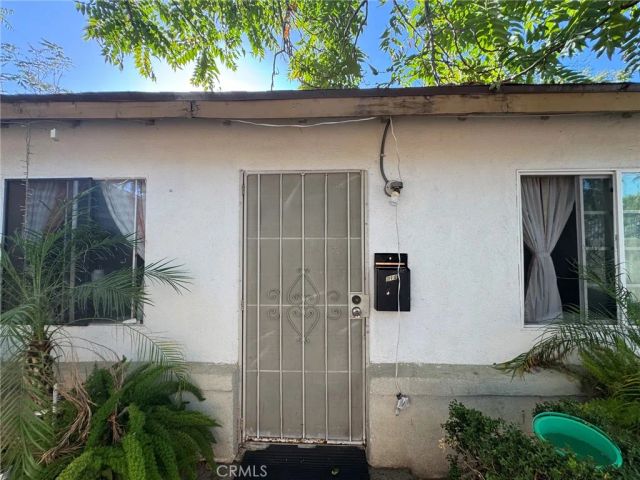 208 E Olive, San Bernardino, CA 92410