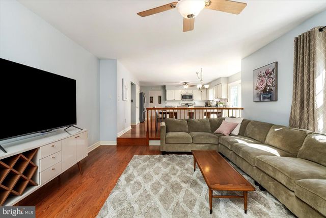 11 THISTLE PL, Robbinsville, NJ 08691