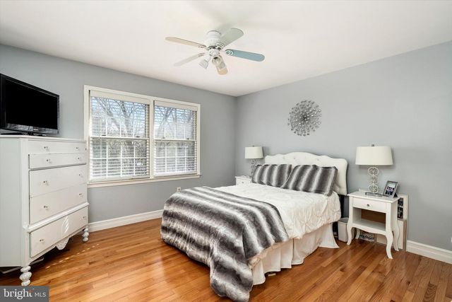 11 THISTLE PL, Robbinsville, NJ 08691