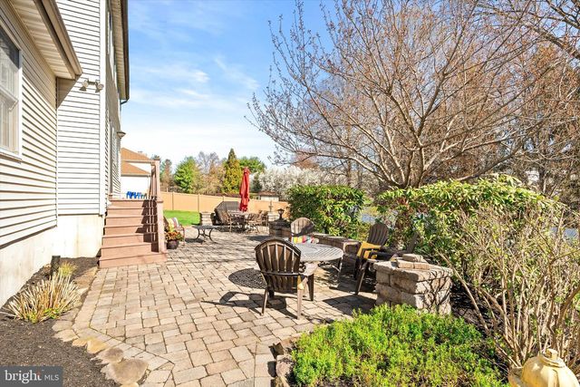 11 THISTLE PL, Robbinsville, NJ 08691