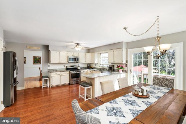 11 THISTLE PL, Robbinsville, NJ 08691