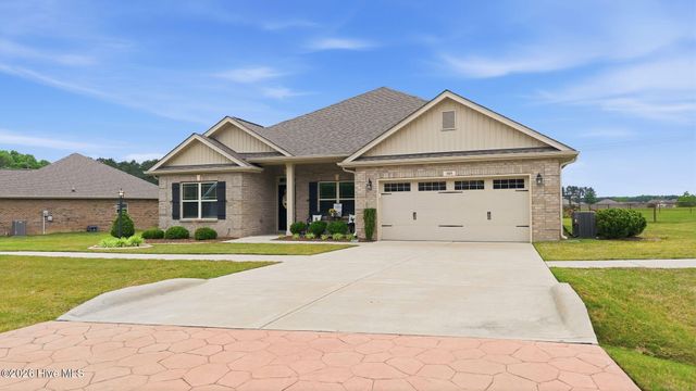305 S Merganser Drive, Pikeville, NC 27863