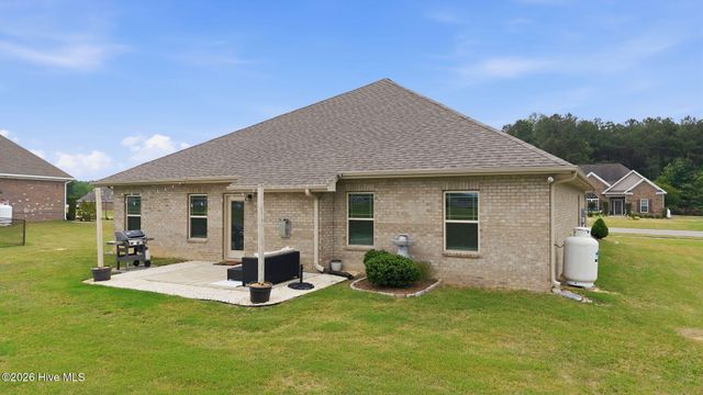 305 S Merganser Drive, Pikeville, NC 27863