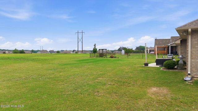 305 S Merganser Drive, Pikeville, NC 27863