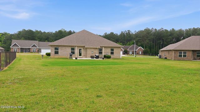 305 S Merganser Drive, Pikeville, NC 27863