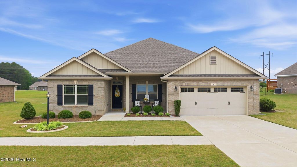 305 S Merganser Drive, Pikeville, NC 27863