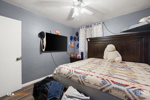 2204 Lynwood Street, Bakersfield, CA 93306