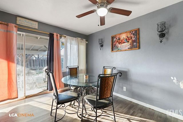 2204 Lynwood Street, Bakersfield, CA 93306