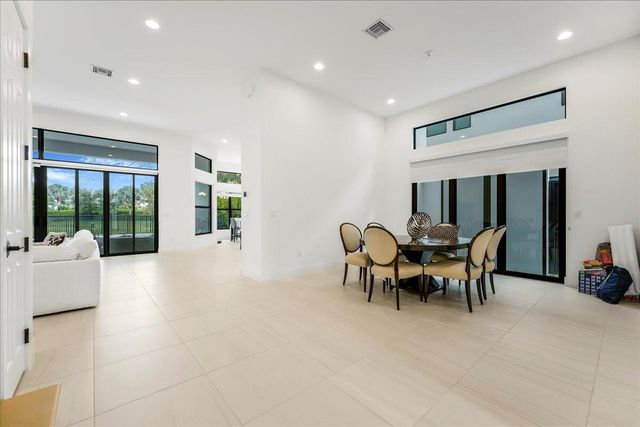 9093 Chauvet Way, Boca Raton, FL 33496