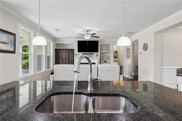7110 Sailaway Drive, Flowery Branch, GA 30542