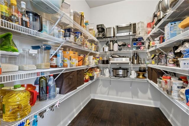 7110 Sailaway Drive, Flowery Branch, GA 30542
