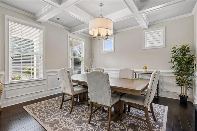 7110 Sailaway Drive, Flowery Branch, GA 30542