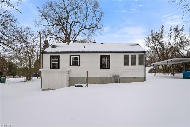 398 Salisbury E Street, Denton, NC 27239