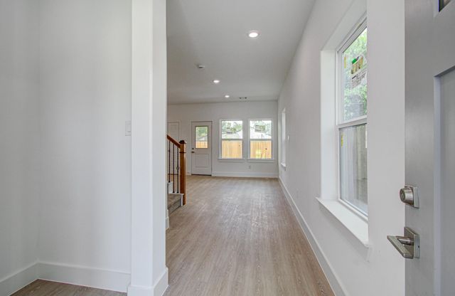 5011 Yellowstone Boulevard, Houston, TX 77021