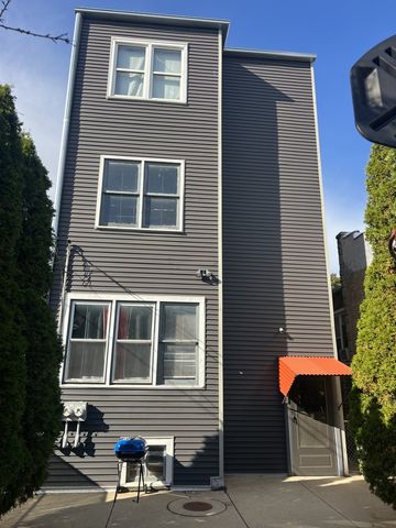 1317 S 51st Avenue, Cicero, IL 60804