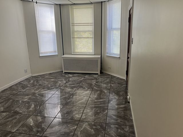 1317 S 51st Avenue, Cicero, IL 60804