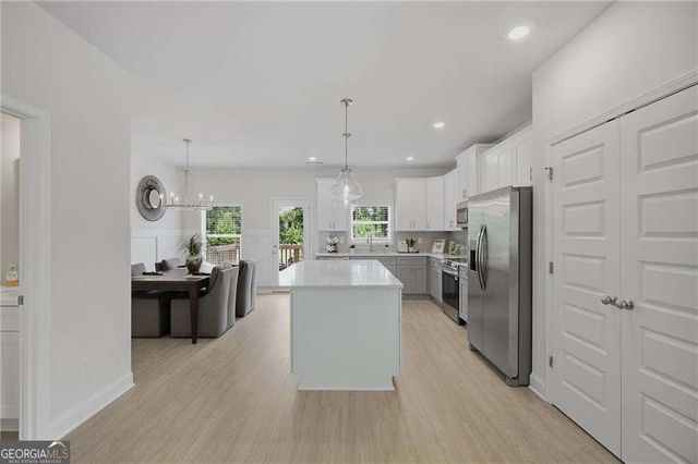 814 Glennferry Bend, Mableton, GA 30126