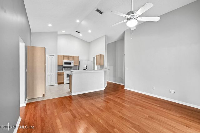 912 BUTTERCUP Drive, St. Johns, FL 32259