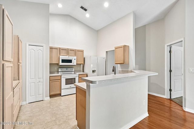 912 BUTTERCUP Drive, St. Johns, FL 32259