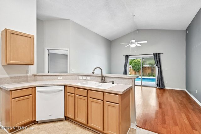 912 BUTTERCUP Drive, St. Johns, FL 32259