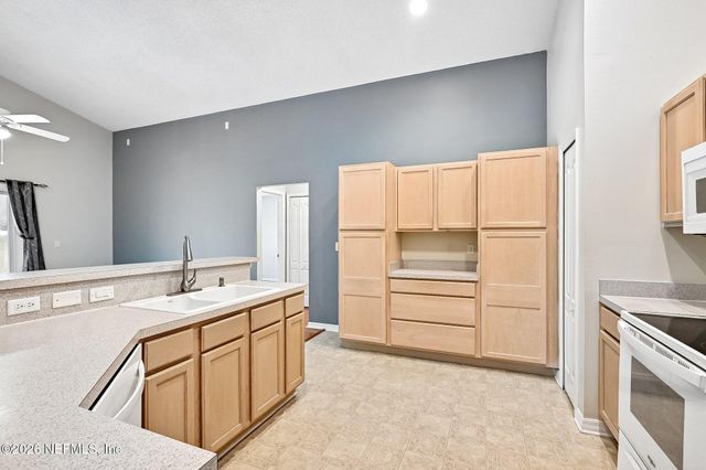 912 BUTTERCUP Drive, St. Johns, FL 32259