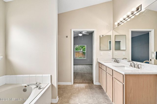 912 BUTTERCUP Drive, St. Johns, FL 32259