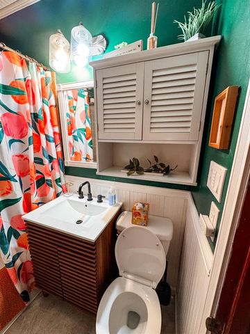 2927 SUNSET POINT LANE, Oshkosh, WI 54904