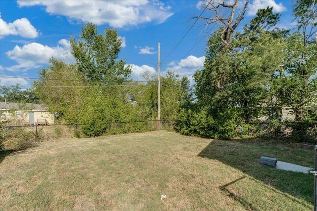 1233 N Lorraine, Wichita, KS 67214