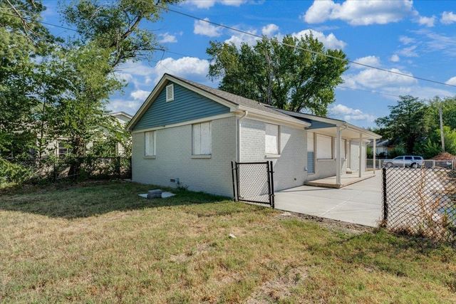 1233 N Lorraine, Wichita, KS 67214