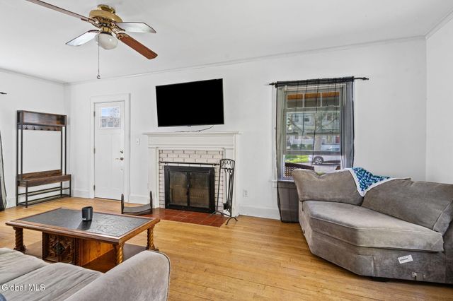 814 Rankin Avenue, Schenectady, NY 12308