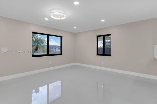 18765 SW 316th Ter, Homestead, FL 33030